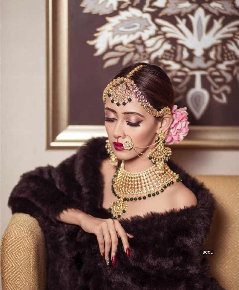 Model & fashionista Vizna Khan is giving us major fashion goals