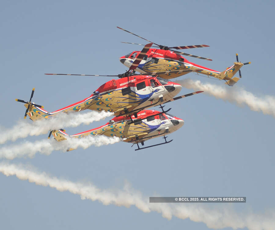 Aero India 2019: Pilots perform awe-inspiring stunts