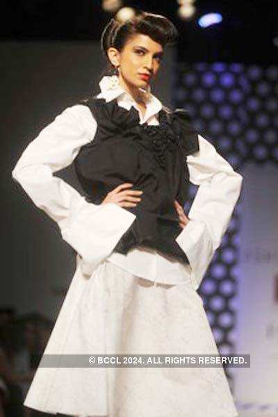 WIFW' 11: Ashish Soni