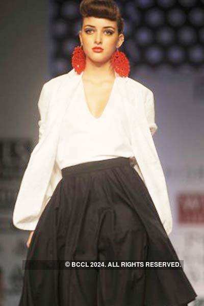 WIFW' 11: Ashish Soni