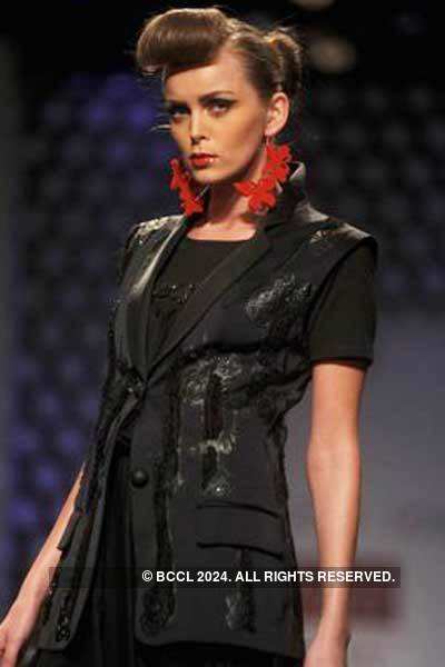 WIFW' 11: Ashish Soni