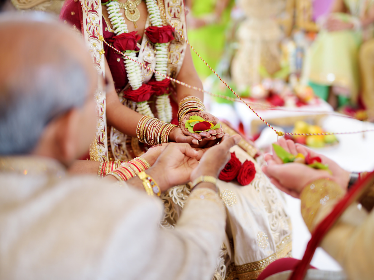 7 people share why they chose an arranged marriage over love marriage | The  Times of India