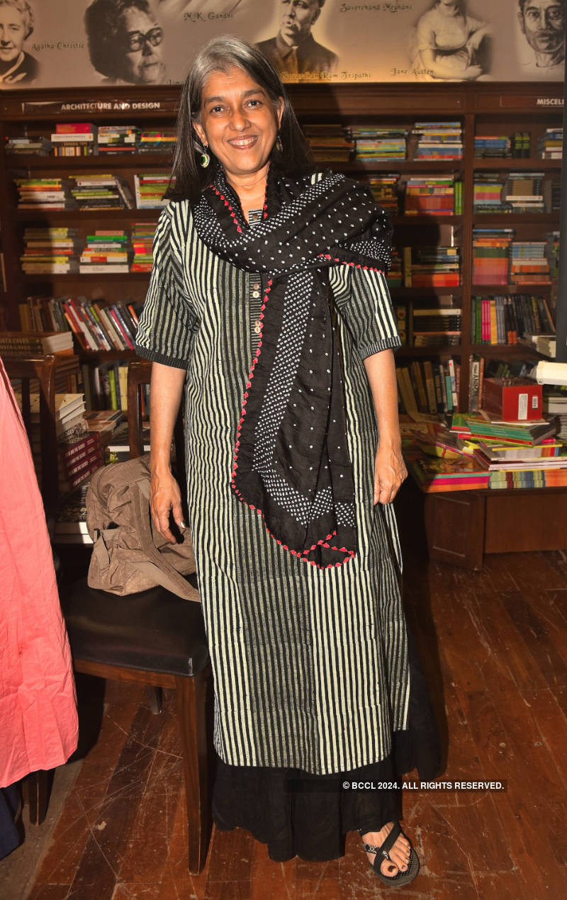 Theatre artists Ratna Pathak Shah, Puja Sarup and Sheena Khalid attend 'Let`s Talk Theatre'