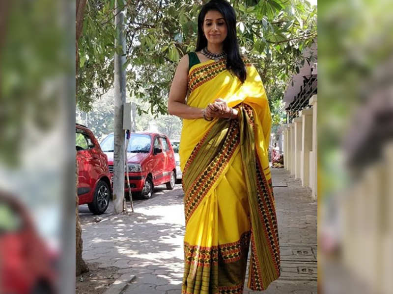 Sonali Kulkarni looks ethereal wearing her 'most precious saree'
