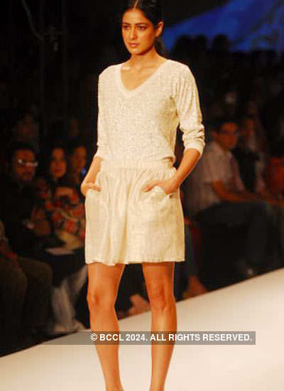 WIFW' 11: Pashma