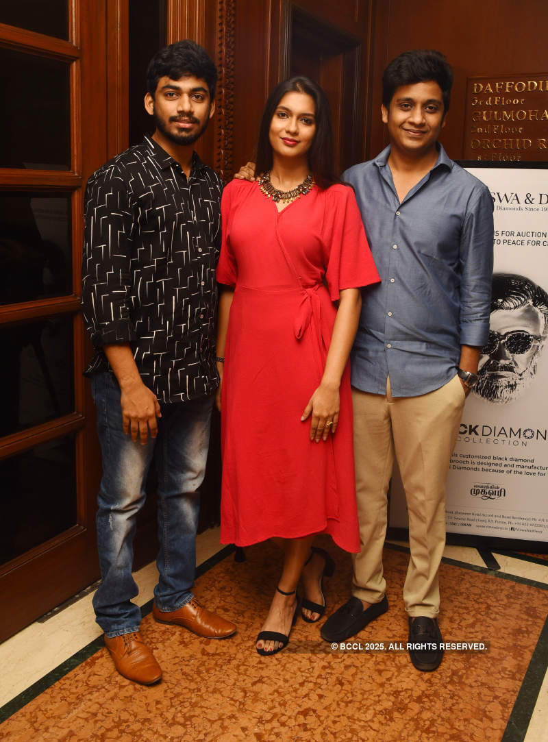 Celebs attend Karthik Srinivasan's calendar launch