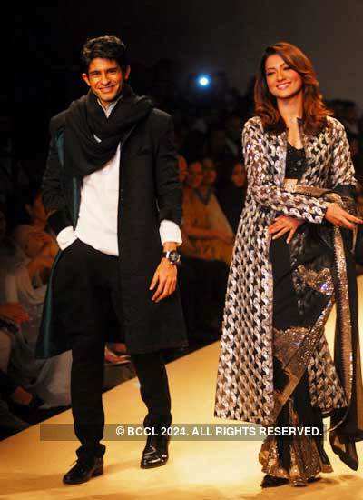 WIFW' 11: Meera & Muzaffar Ali