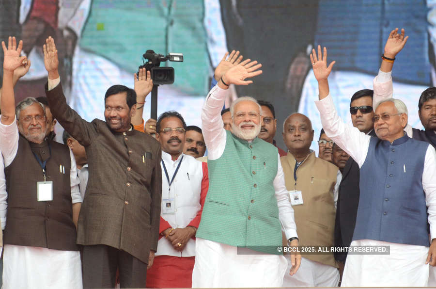 PM Modi, Bihar CM Nitish hold Sankalp rally in Patna