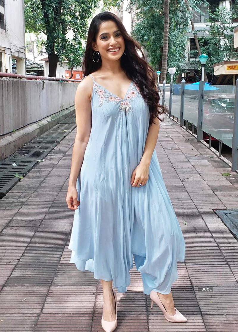 Priya Bapat, the 'Fashion Queen' of Marathi film industry