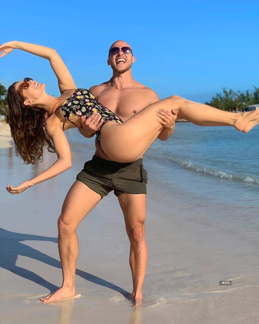 Amanda cerny johannes bartl split