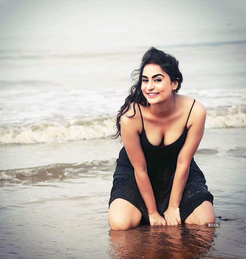 Damini Chopra is raising temperatures on social media with her bold pictures