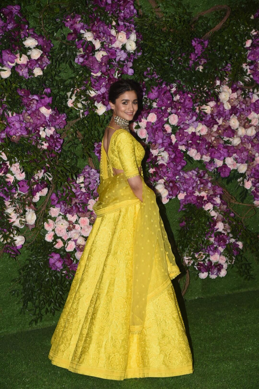 alia in yellow lehenga