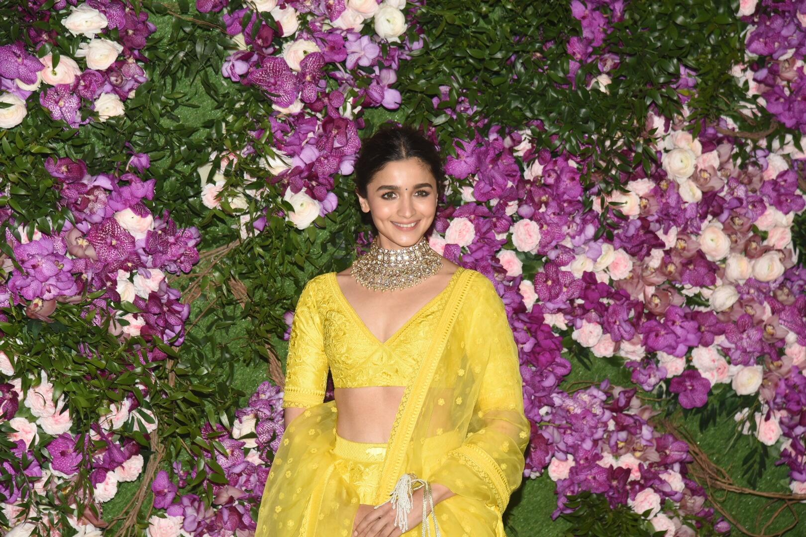 alia in yellow lehenga