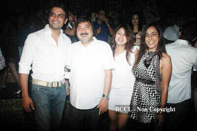 TV serial 'Maryada' bash celebrated at 100 in Mumbai.