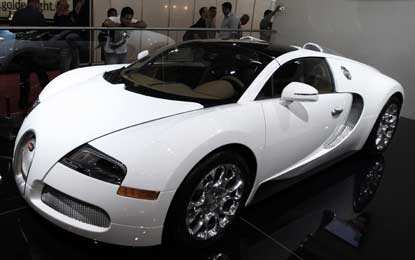 Bugatti Veyron drives into India | The Times of India
