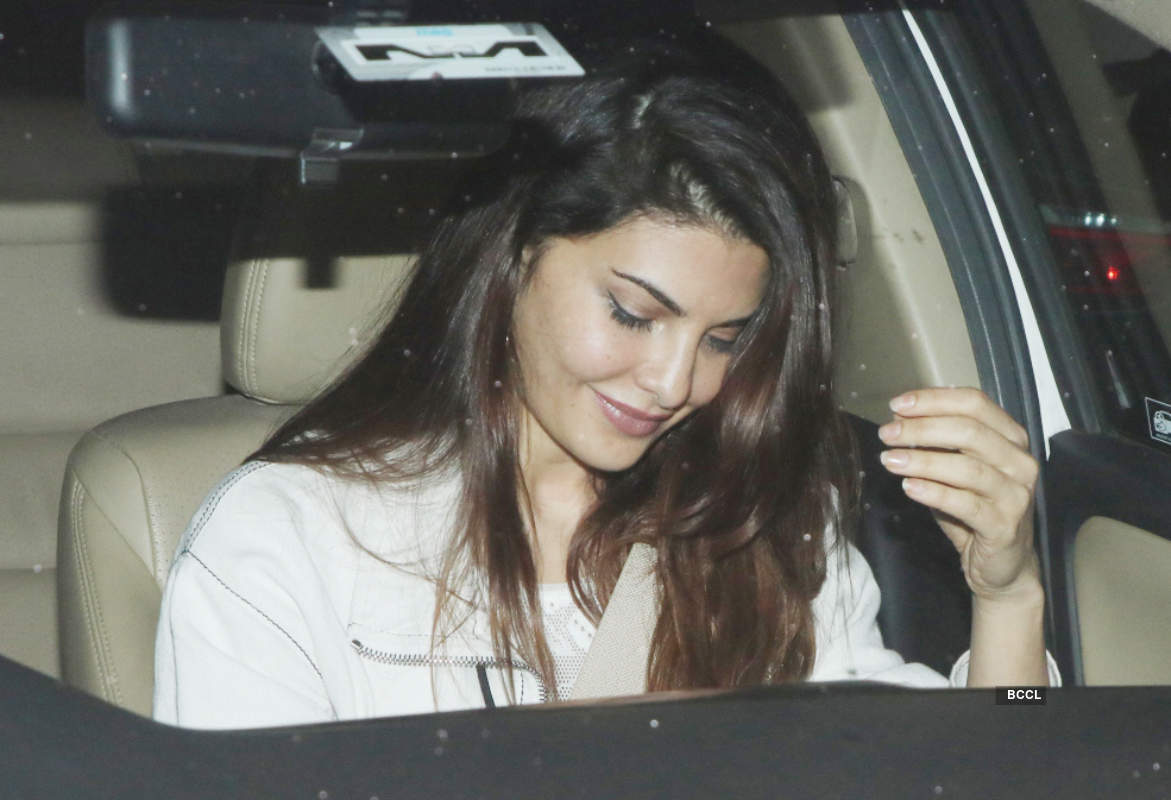 Priyanka Chopra parties hard with Jacqueline Fernandez and Huma Qureshi