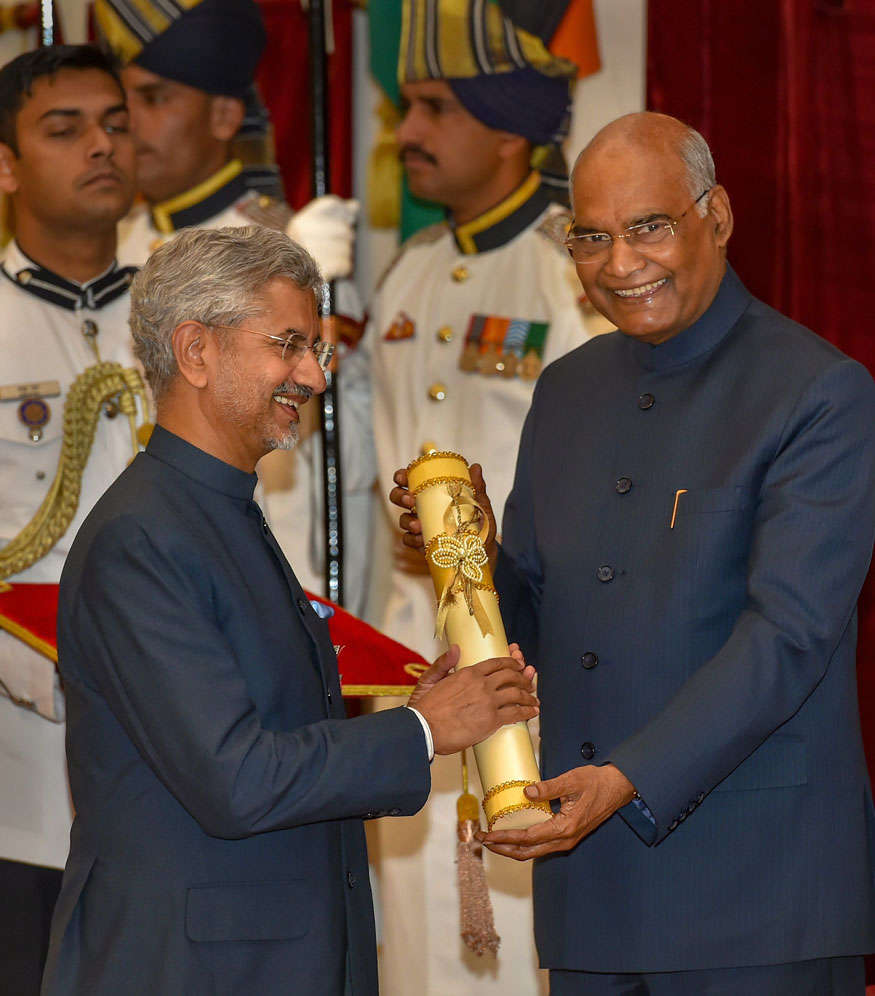 President Ram Nath Kovind confers Padma Awards