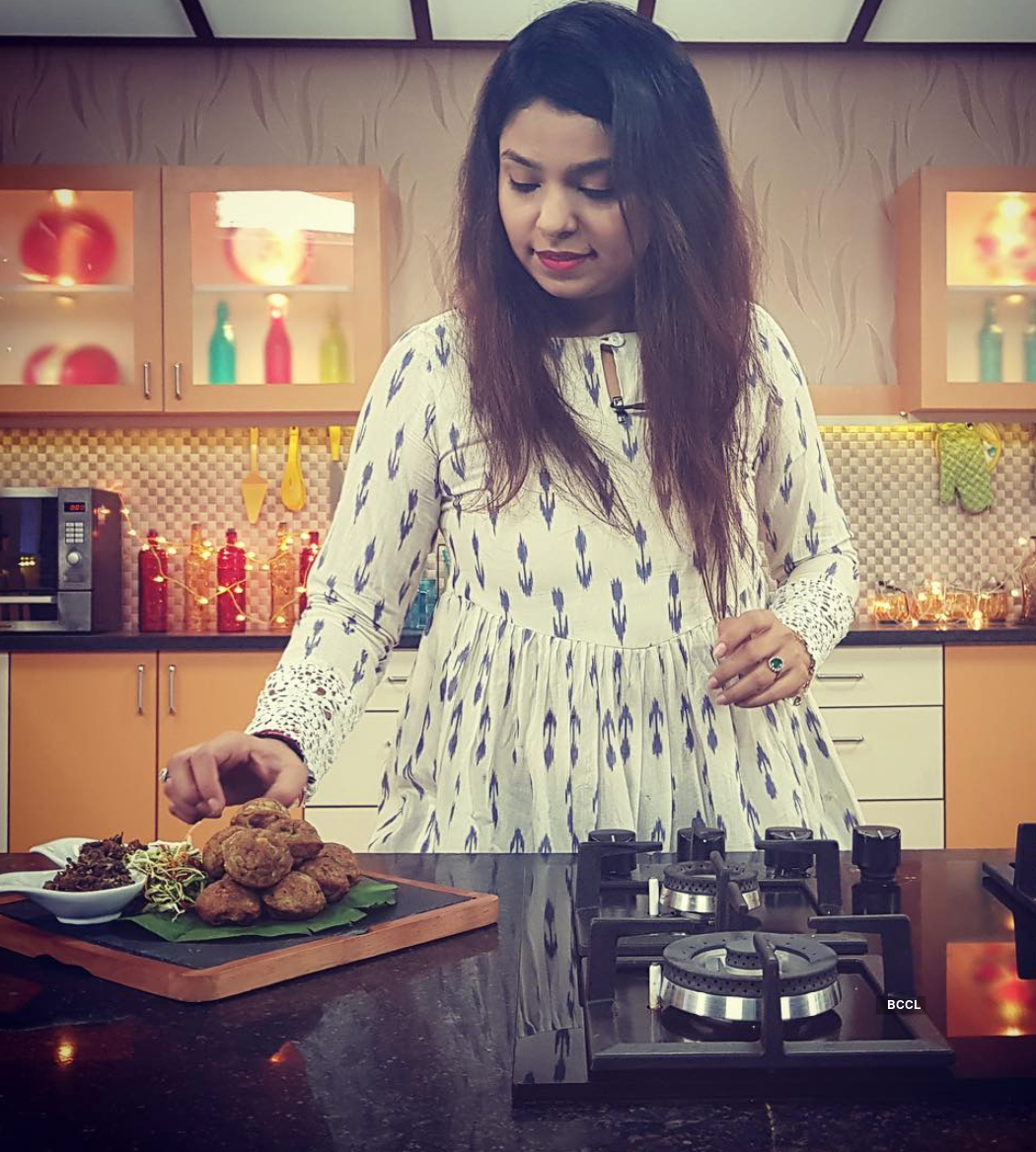 Know more about Aanal Kotak's inspiring journey from a simple girl to celebrity chef