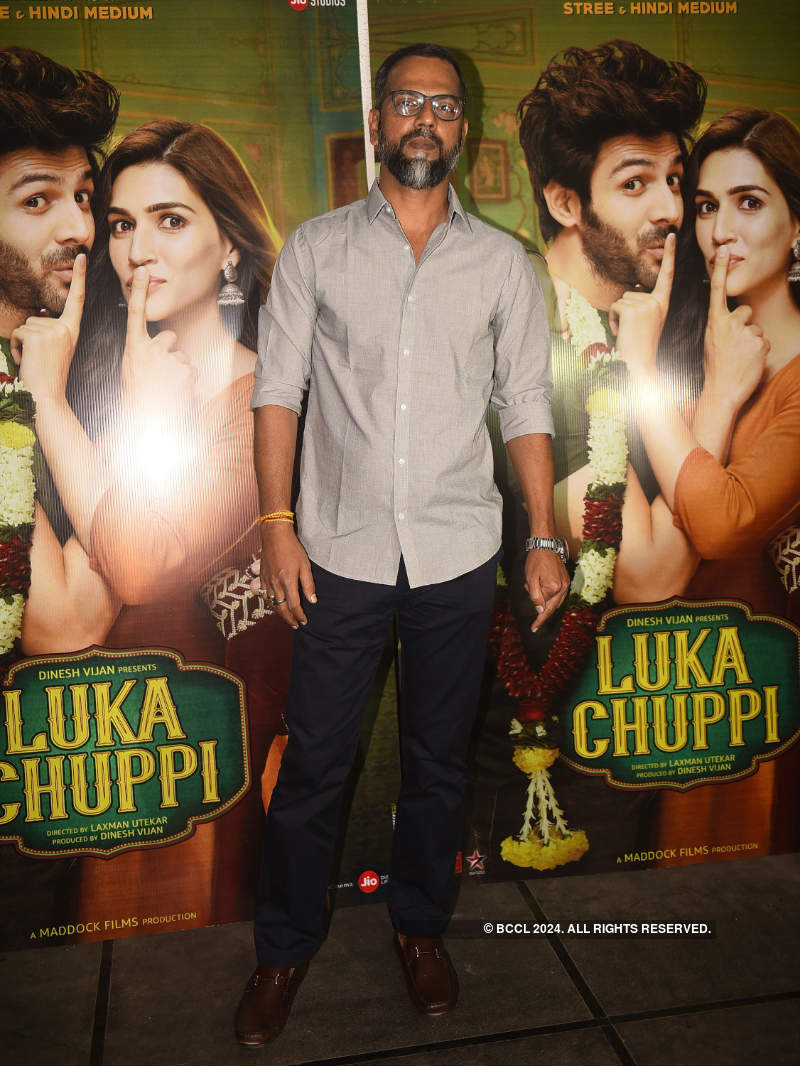 Kartik Aaryan celebrates success of the film ‘Luka Chuppi’ with Kriti Sanon and rumoured GF Ananya Panday