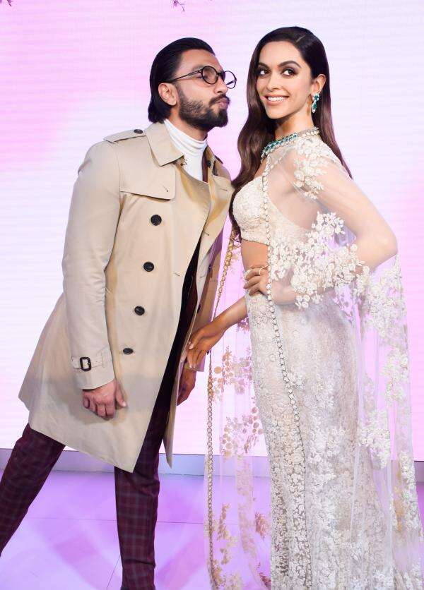   Deepika Ranveer London (7) "Deepika Ranveer London (7)" Deepika Ranveer London Deepika Ranveer London (5) Deepika Ranveer London (5) "/> </div>
<p></p>
<div data-type=