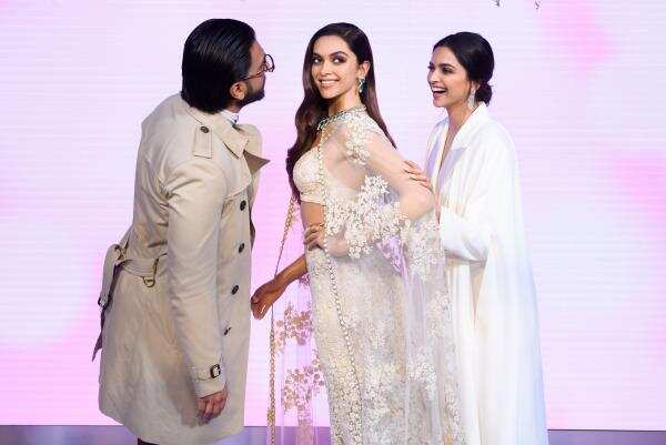   Deepika Ranveer London (2) 