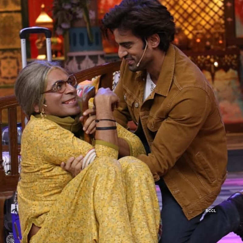 Sunil Grover and Kapil Sharma's pictures