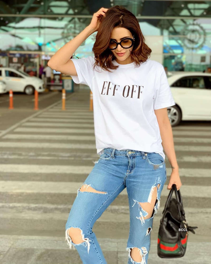 Glamorous pictures of Karishma Tanna from her Kashmir vacation