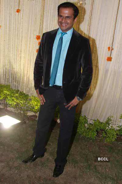 Vivek & Priyanka's wedding reception