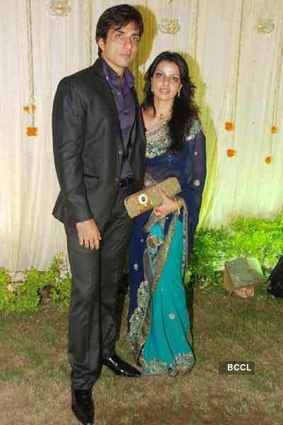 Vivek & Priyanka's wedding reception