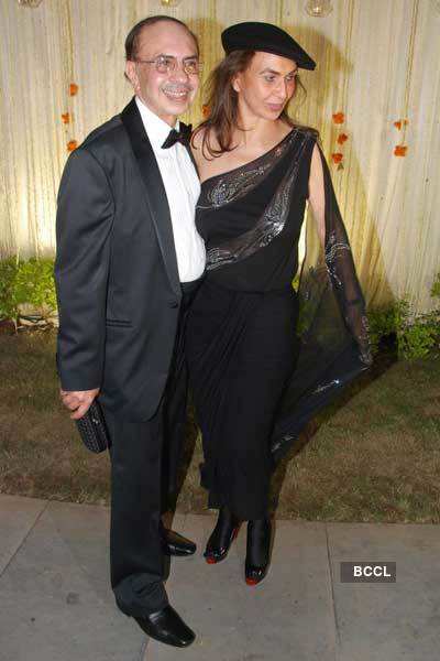 Vivek & Priyanka's wedding reception