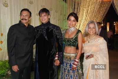 Vivek & Priyanka's wedding reception