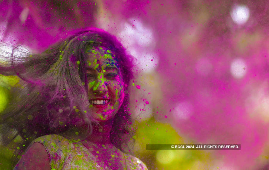 Nation celebrates Holi with great fervour