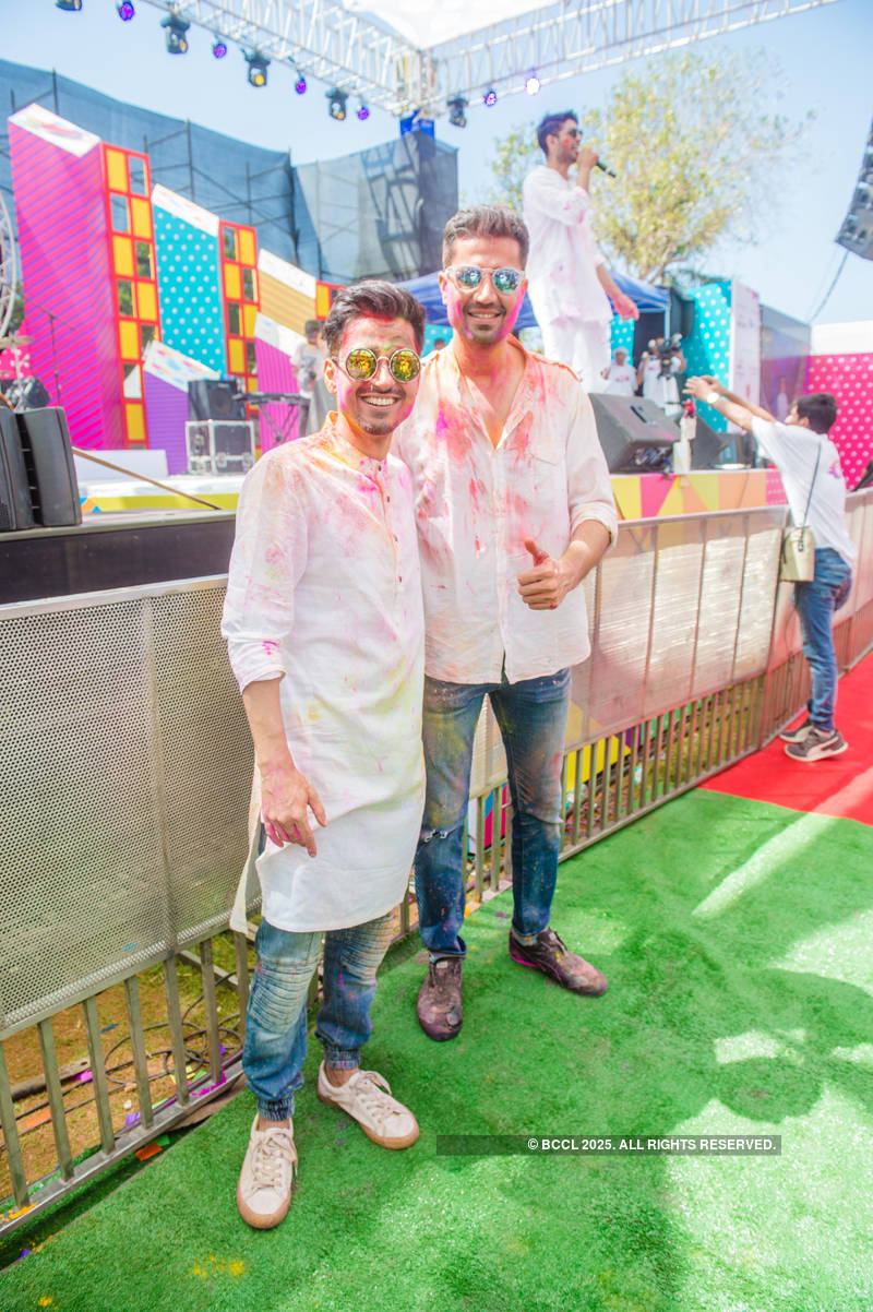 Zoom Holi Fest 2019