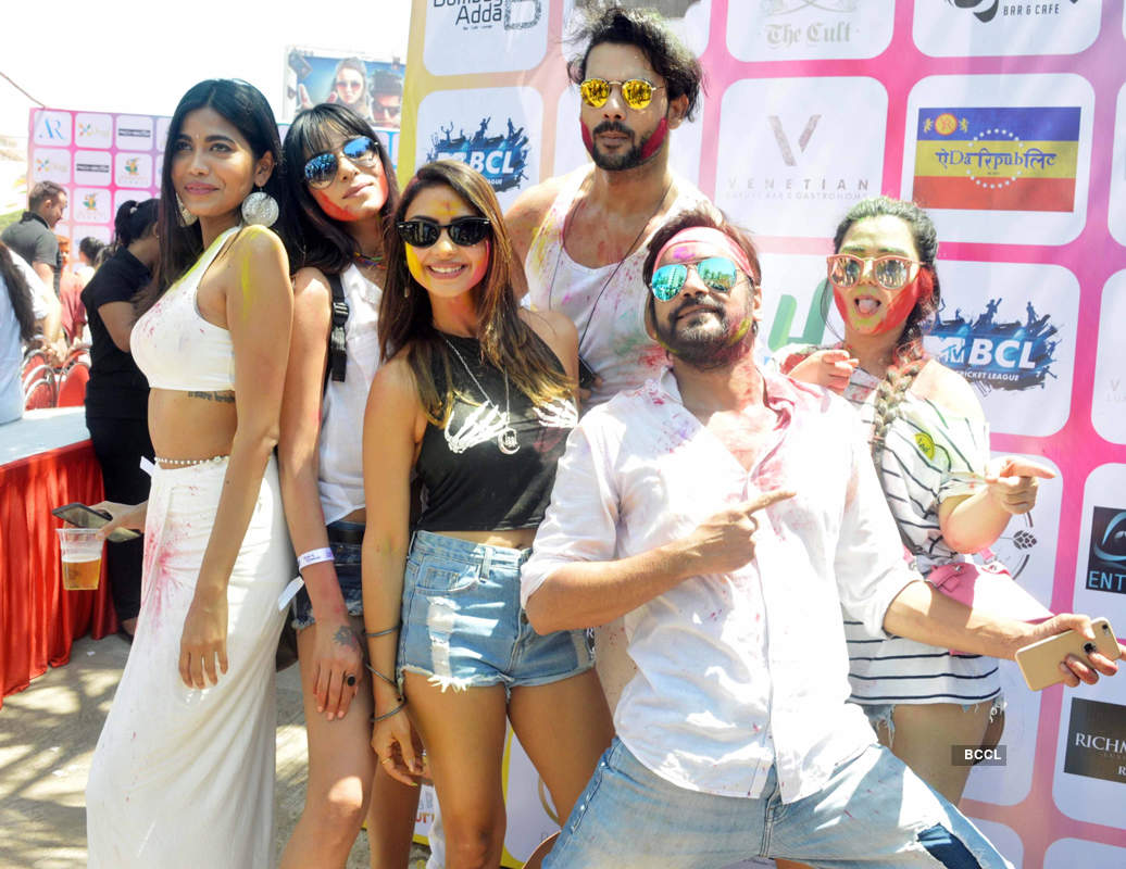 TV stars come in full attendance at Ekta Kapoor’s Holi party