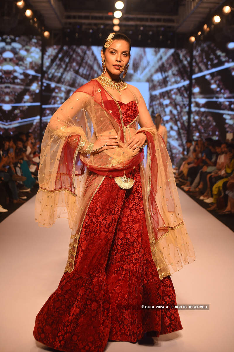 Bombay Times Fashion Week 2019: ATDC - Day 2