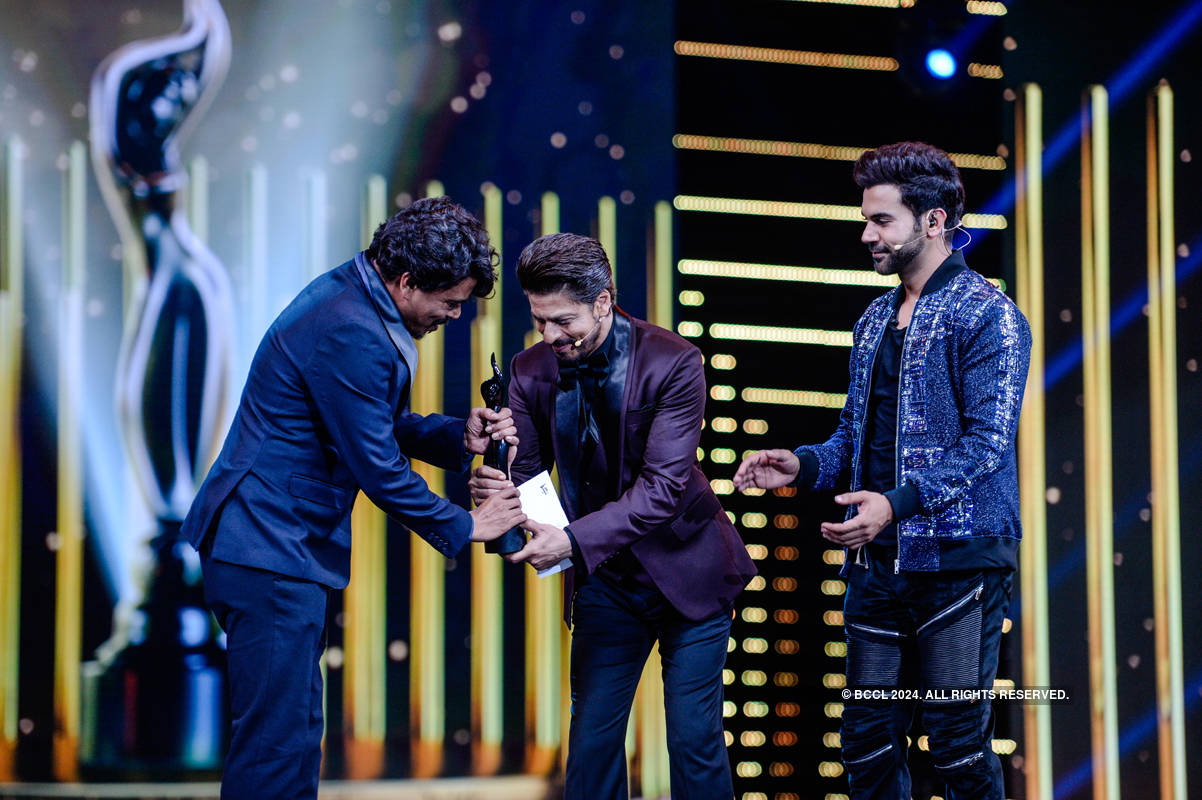 Photos of winners at 64th Vimal Elaichi Filmfare Awards 2019