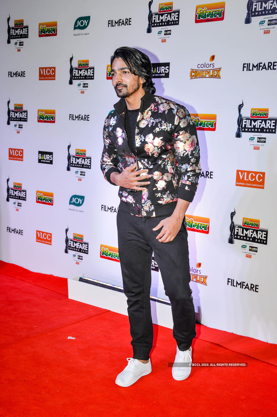 64th Vimal Elaichi Filmfare Awards 2019: Handsome Hunks