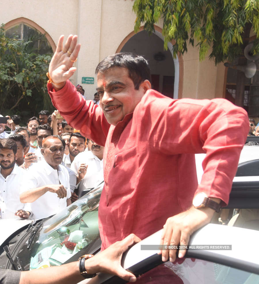 Union Minister Nitin Gadkari files nomination