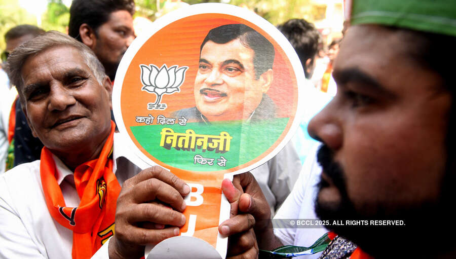 Union Minister Nitin Gadkari files nomination