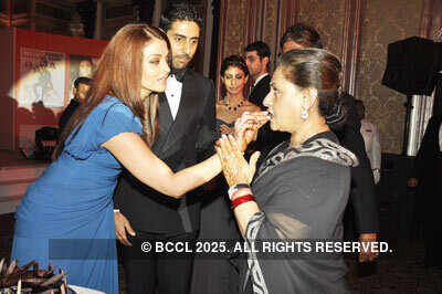 'Hello!' Magazine Awards