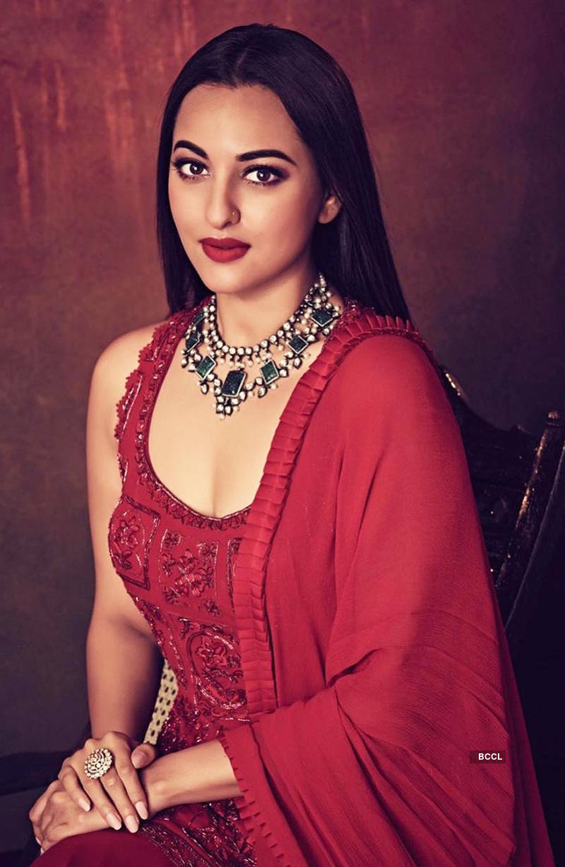 Sonakshi Sinha's latest photoshoots go viral on social media