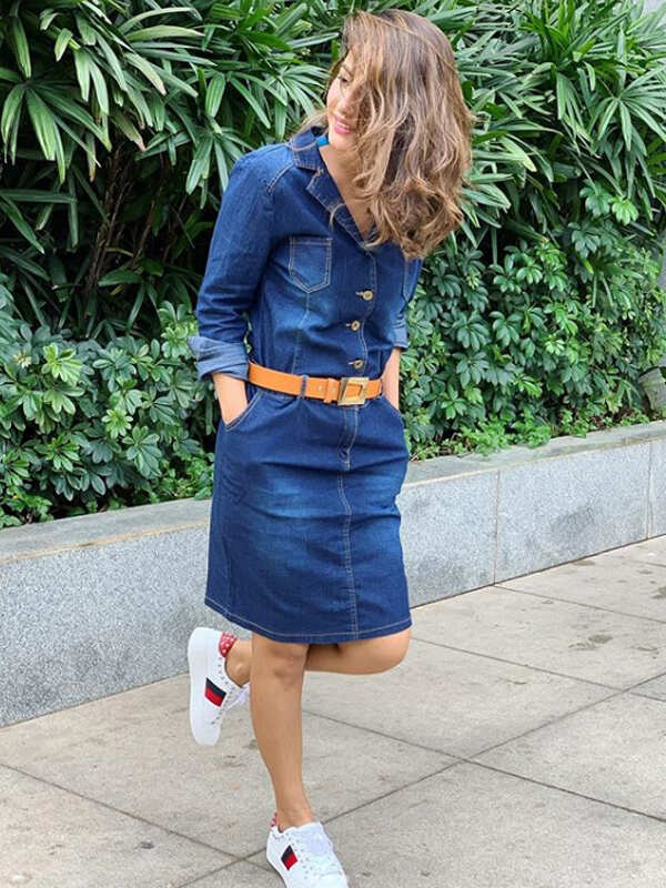 hina khan denim dress Hina Khan Bids Adieu to Cannes 2022 in Urban Cool Denim Outfit, Says 'Till  We Meet Again'- See Stunning Pics