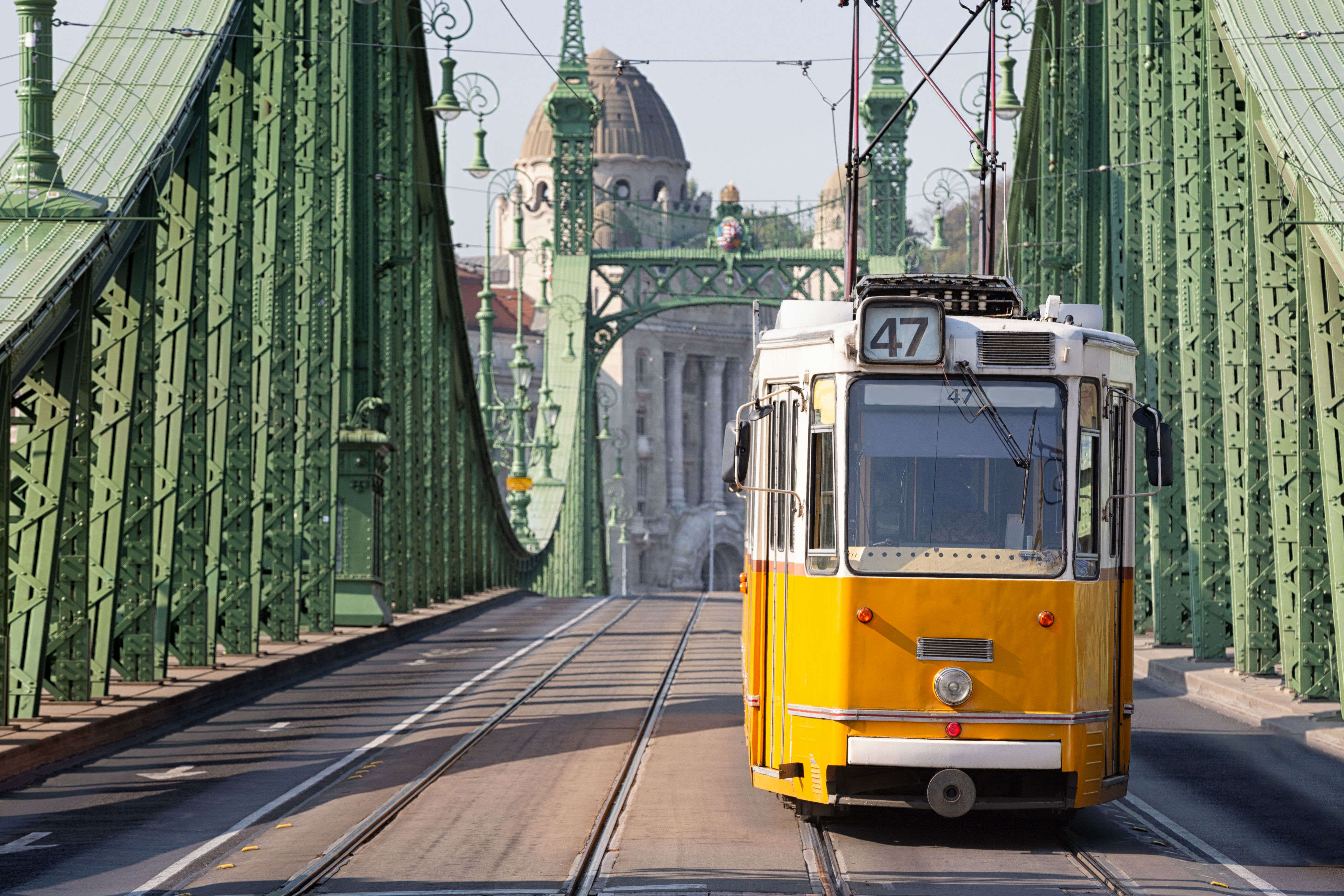 5 cities trolley