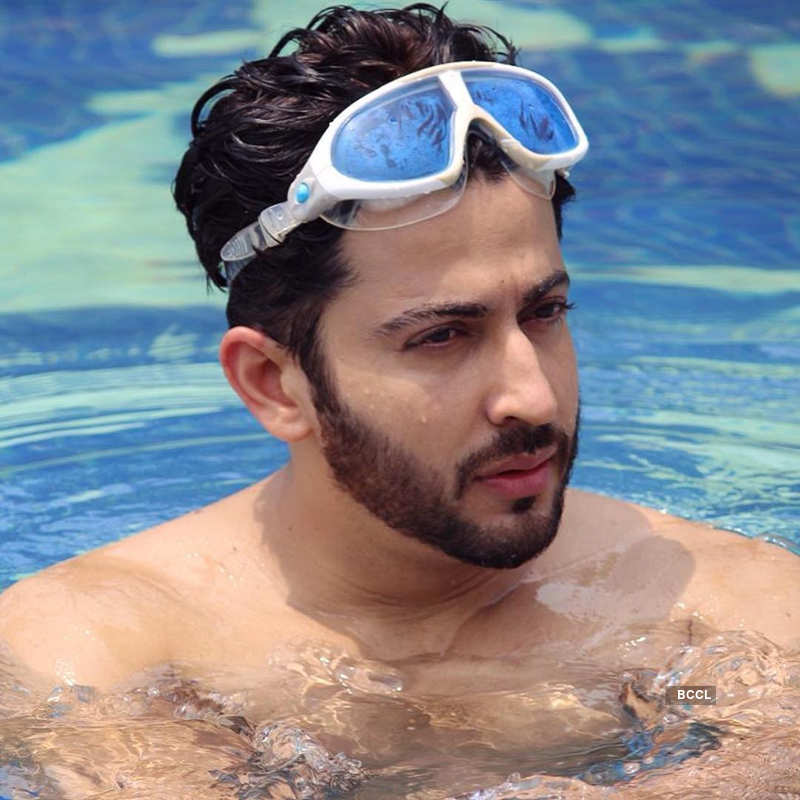 Dheeraj Dhoopar and Vinny Arora chill out in Goa