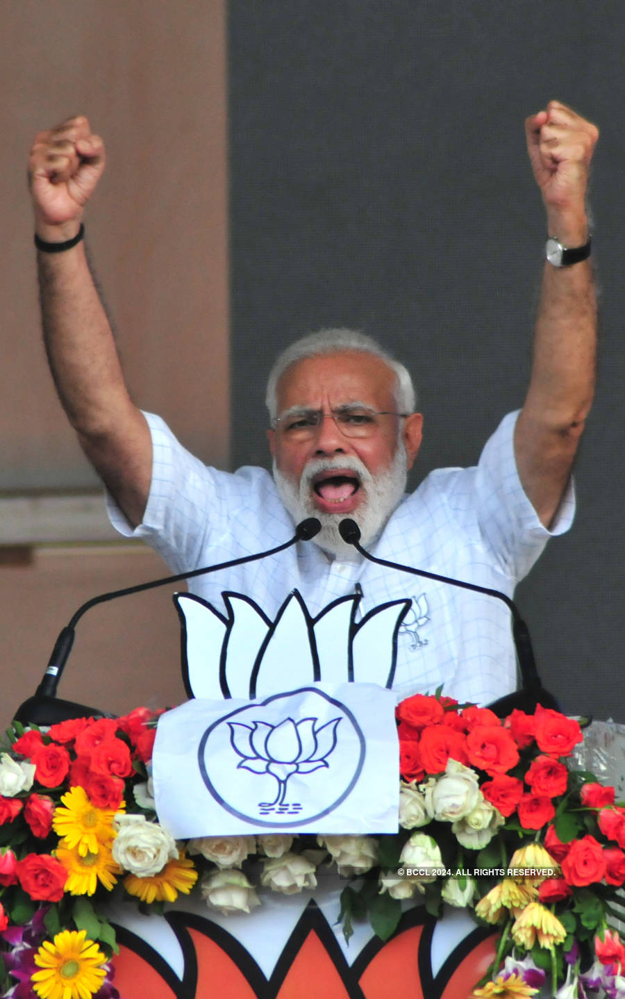 PM Modi calls Mamata a 'speedbreaker' in path of West Bengal