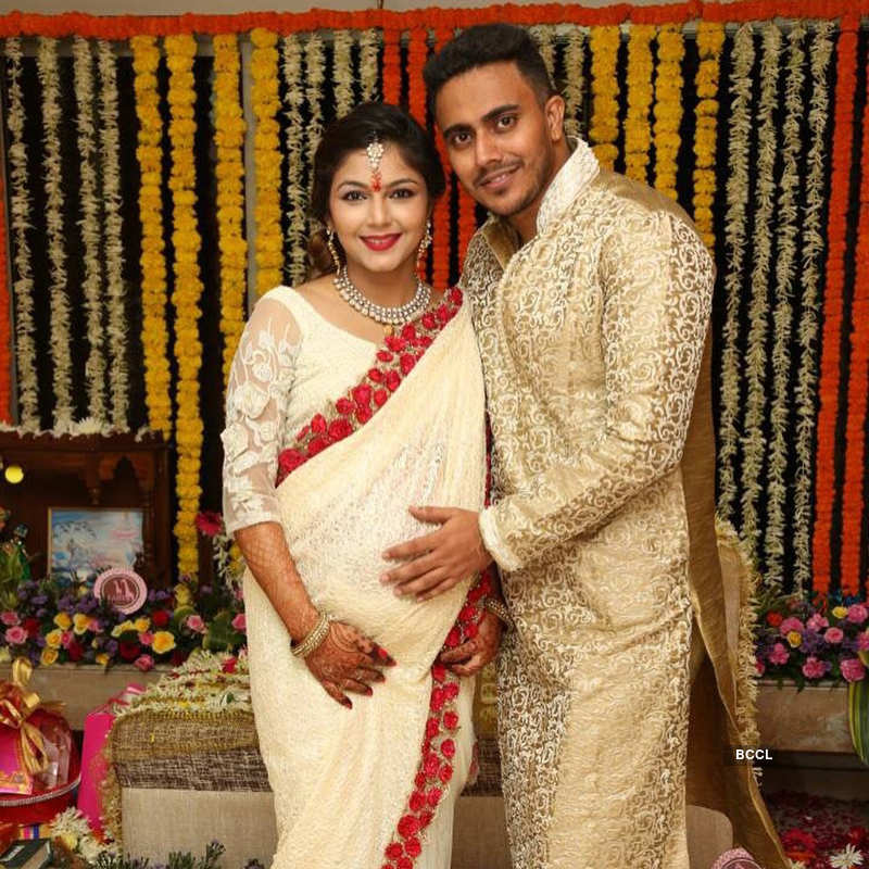 Diya Aur Baati Hum actress Pooja Sharma pregnant with her second child