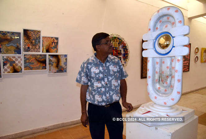 Rajasthan Lalit Kala Akademi hosts art exhibition 'Padharo Mhare Des'
