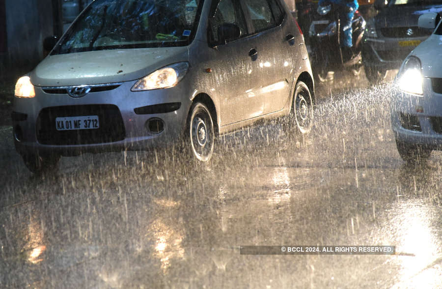 Bengaluru witnesses first spell of summer rain