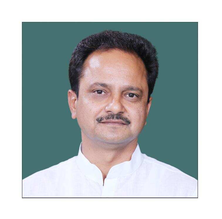 MANOJ RAJORIA : Bio, Political life, Family & Top stories