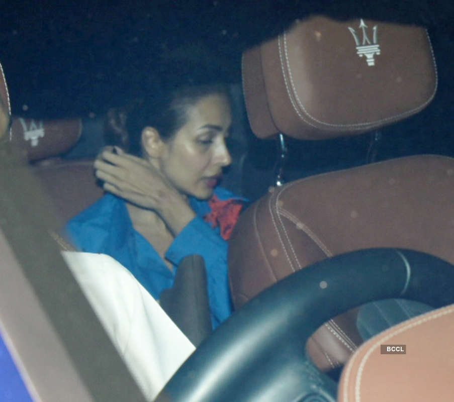Malaika Arora and Arjun Kapoor twin in blue at Chunky Panday's dinner party